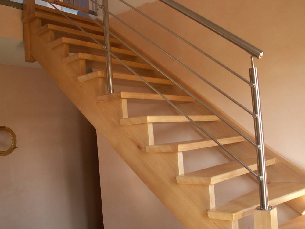Escalier en bois Grande-Synthe
